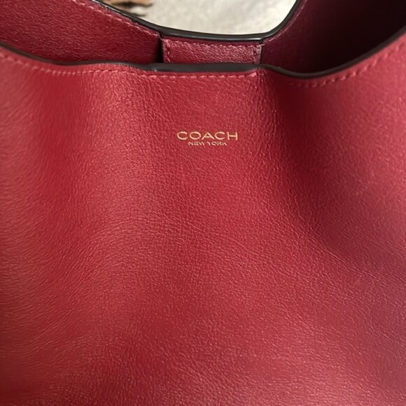 Coach Brooklyn Shoulder Bag 28 - Picture 3 of 4